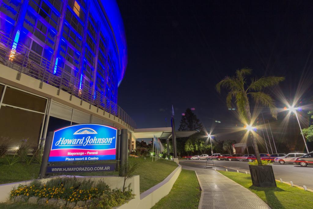 Howard Johnson Plaza Resort & Casino Mayorazgo Parana Exterior photo Howard Johnson Hotel, Cabo San Lucas