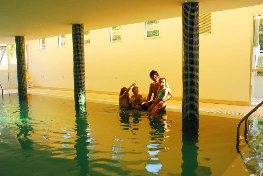 Howard Johnson Plaza Resort & Casino Mayorazgo Parana Exterior photo The swimming pool at the hotel